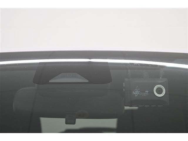 ヤリス ハイブリッドＺ　スマートキー＆プッシュスタート　パワーウィンドウ　Ｉストップ　ナビ付き　サイドエアバッグ　ＬＥＤライト　ドラレコ付　パワーステアリング　横滑防止装置　クルコン　ＡＢＳ付き　イモビライザー　エアコン（36枚目）