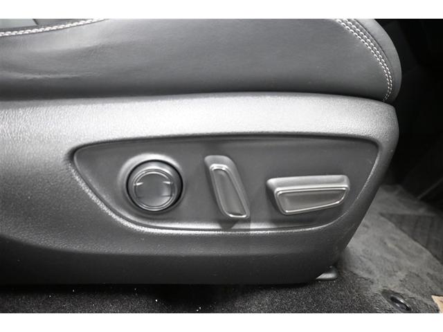 �p���[�V�[�g���ځB�����Ȓ�������y�ɂł��A�œK�ȃ|�W�V�����ŉ^�]���邱�Ƃ��\�ł��B