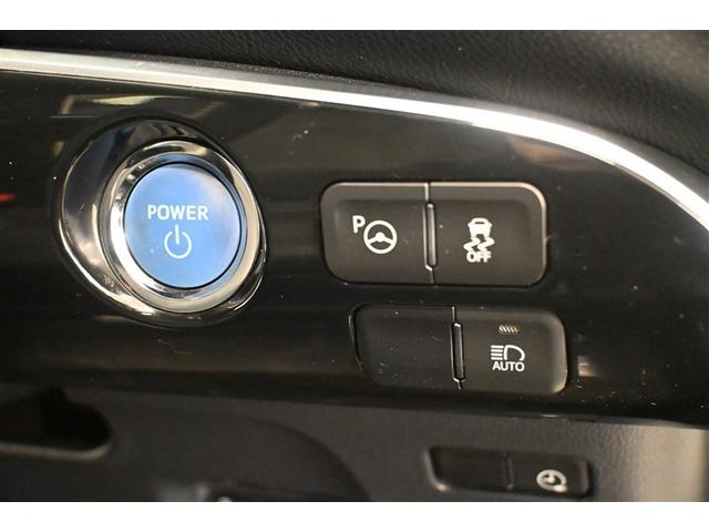 �X�}�[�g�L�[���g�т��Ă���΃L�[�����o�����Ƀh�A���{���������B�N���}�̎n�����\�ł��B