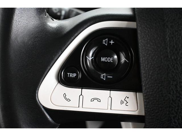 �X�e�A�����O�X�C�b�`�t���B�O������ڂ𗣂����ƂȂ����삷�邱�Ƃ��\�ł��B