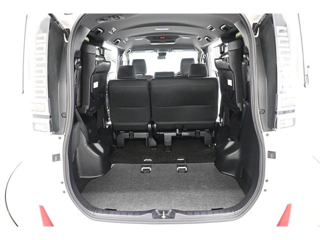 ヴォクシー ＺＳ　煌　Ｉストップ　バックガイドモニター　３列　オートクルーズ　Ｗエアコン　エアバック　地デジ　ＬＥＤヘッドライト　オートエアコン　アルミホイール　Ｗエアバッグ　ＤＶＤ視聴可能　ＥＴＣ　パワーウィンドウ（8枚目）