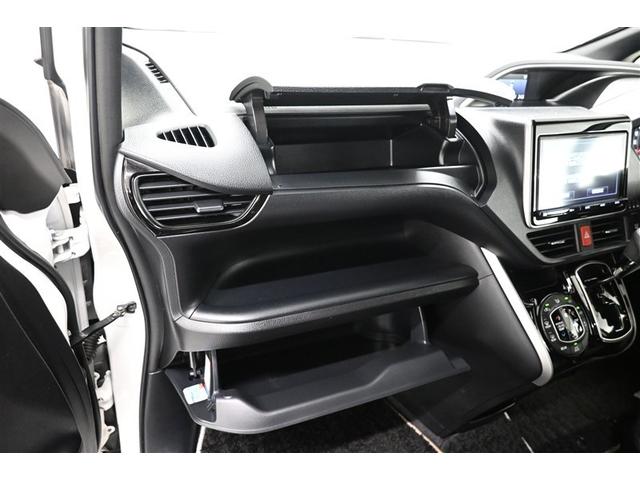 ヴォクシー ＺＳ　煌　Ｉストップ　バックガイドモニター　３列　オートクルーズ　Ｗエアコン　エアバック　地デジ　ＬＥＤヘッドライト　オートエアコン　アルミホイール　Ｗエアバッグ　ＤＶＤ視聴可能　ＥＴＣ　パワーウィンドウ（29枚目）