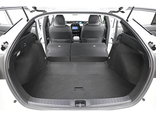 プリウス Ｓツーリングセレクション　ドライブレコーダ　地デジ　バックモニタ　定期点検記録簿　オ－トエアコン　ＬＥＤランプ　横滑り防止　セキュリティアラーム　エアバック　サイドエアバック　ＡＣ１００Ｖ　ＤＶＤ視聴可　ＥＴＣ車載器　ナビＴＶ（9枚目）