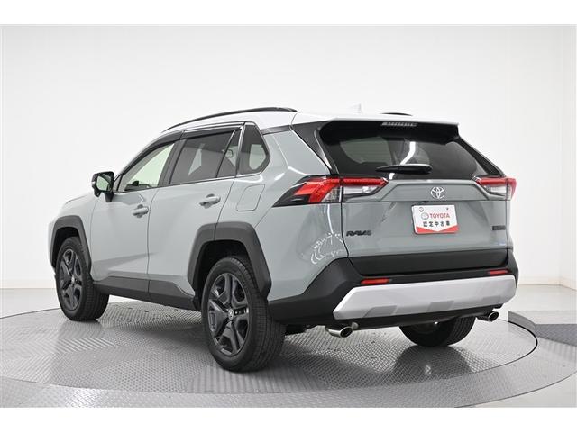 ＲＡＶ４ アドベンチャー　メモリーナビゲーション　カーナビ　元試乗車　点検記録簿　アルミホイル　オートエアコン　ＬＥＤライト　ＥＴＣ車載器　Ｂカメラ　横滑防止装置　クルーズＣ　スマートエントリー　パワステ　イモビライザー（5枚目）