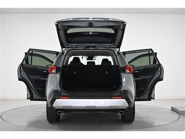 ＲＡＶ４ アドベンチャー　メモリーナビゲーション　カーナビ　元試乗車　点検記録簿　アルミホイル　オートエアコン　ＬＥＤライト　ＥＴＣ車載器　Ｂカメラ　横滑防止装置　クルーズＣ　スマートエントリー　パワステ　イモビライザー（6枚目）