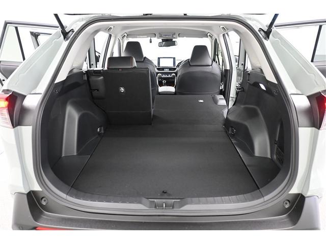 ＲＡＶ４ アドベンチャー　メモリーナビゲーション　カーナビ　元試乗車　点検記録簿　アルミホイル　オートエアコン　ＬＥＤライト　ＥＴＣ車載器　Ｂカメラ　横滑防止装置　クルーズＣ　スマートエントリー　パワステ　イモビライザー（8枚目）