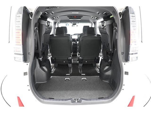 ヴォクシー ＺＳ　煌ＩＩ　アイドリングＳＴＯＰ　両側電動パワースライドドア　地デジフルセグＴＶ　ＥＴＣ付き　Ｒカメラ　ウォークスルー　リアエアコン　パワーウインドウ　ＬＥＤライト　ＥＳＣ　パワステ　ＳＲＳ　クルーズＣ　ＡＣ（8枚目）