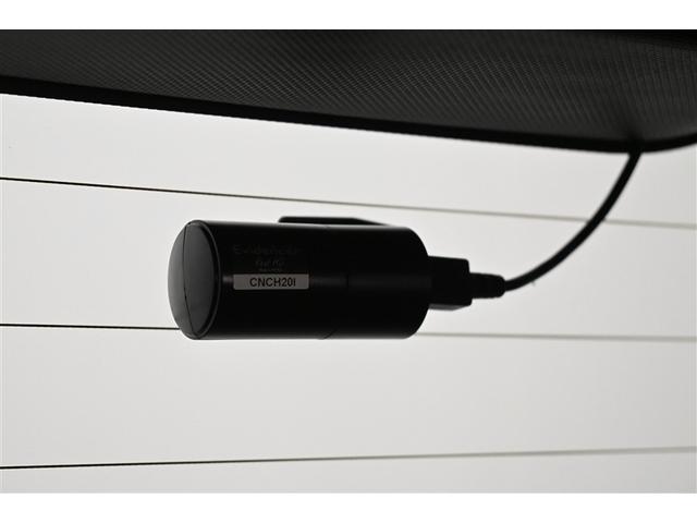 ヴォクシー ＺＳ　煌ＩＩ　アイドリングＳＴＯＰ　両側電動パワースライドドア　地デジフルセグＴＶ　ＥＴＣ付き　Ｒカメラ　ウォークスルー　リアエアコン　パワーウインドウ　ＬＥＤライト　ＥＳＣ　パワステ　ＳＲＳ　クルーズＣ　ＡＣ（28枚目）