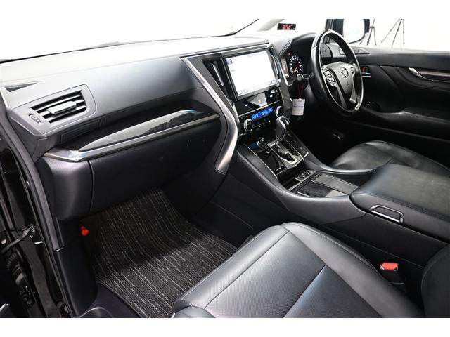 ���ʂ��̂悢��������Ƃ������E�ŁA�N�ł��^�]���₷���ł��B�^�]�̂��₷���͔��ɂ����ɂ��q����܂����