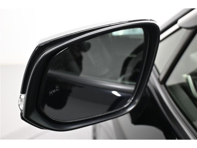 �׎Ԑ��𑖂�ԗ������[�_�[�Ō��m���A�h�A�~���[�ł͊m�F���ɂ����㑤���G���A�ɑ��݂���ԗ��ɉ����A�}�ڋ߂��Ă���ԗ������m���܂��B�ԗ������m����ƃh�A�~���[�ɓ��ڂ��ꂽ�k�d�c�C���W�P�[�^�[���_�����܂��B