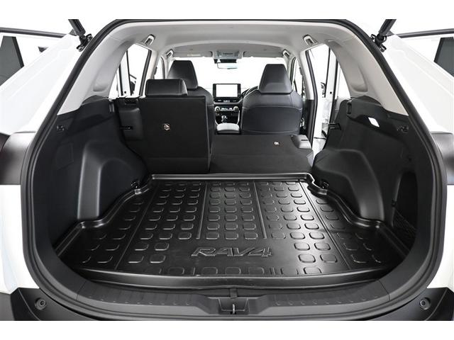 ＲＡＶ４ Ｇ　Ｚパッケージ　ドライブレコーダ　横滑防止装置　Ａクルコン　地デジ　整備記録簿　キーレスエントリー　ＥＴＣ付　スマキー　リアカメラ　助手席エアバッグ　ＬＥＤヘッド　オートエアコン　盗難防止装置　サイドエアバッグ　ＴＶ（8枚目）