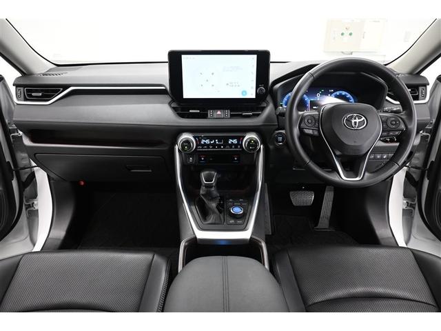ＲＡＶ４ Ｇ　Ｚパッケージ　ドライブレコーダ　横滑防止装置　Ａクルコン　地デジ　整備記録簿　キーレスエントリー　ＥＴＣ付　スマキー　リアカメラ　助手席エアバッグ　ＬＥＤヘッド　オートエアコン　盗難防止装置　サイドエアバッグ　ＴＶ（16枚目）