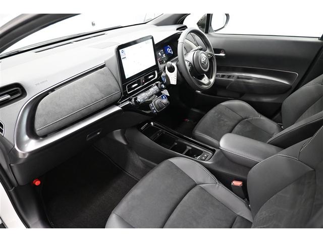 アクア GRスポーツ 助手席エアバッグ オートクルーズコントロール ナビ 100ボルト電源 アルミホイル 記録簿 LEDライト ETC 横滑り防止機能 メモリーナビ スマートキー キーレス エアバッグ オートエアコン(7枚目)