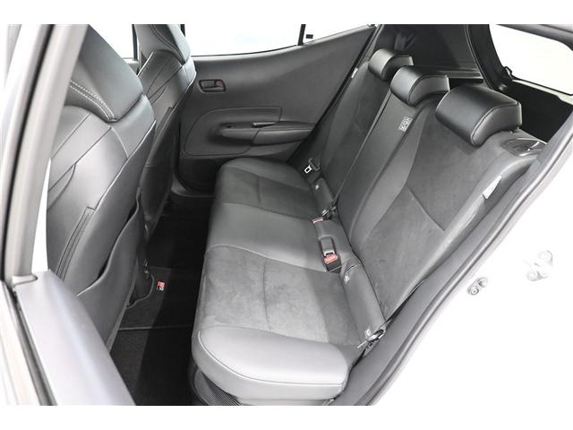 アクア GRスポーツ 助手席エアバッグ オートクルーズコントロール ナビ 100ボルト電源 アルミホイル 記録簿 LEDライト ETC 横滑り防止機能 メモリーナビ スマートキー キーレス エアバッグ オートエアコン(9枚目)