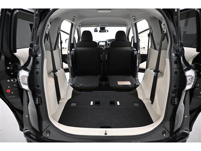 シエンタ Ｇ　両側パワ－スライドドア　点検記録簿　エアロ　スマートキー＆プッシュスタート　アイドリングストップ車　ＡＷ　ＤＶＤ再生可　横滑り防止システム　ＷエアＢ　メモリーナビゲーション　盗難防止システム　エアコン（9枚目）