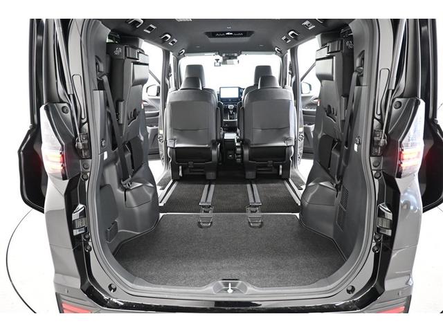 ヴォクシー ハイブリッドS-Z 誤発進抑制 インテリジェントキー テレビ 地上デジタル アクティブクルーズコントロール エアバッグ DVD再生機能 ABS 100V充電 キーレス リアカメラ PS パワーウィンドウ 整備記録簿(9枚目)