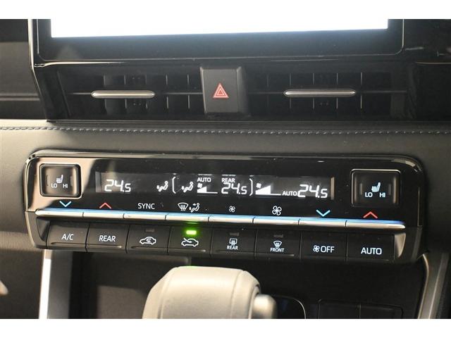 ヴォクシー ハイブリッドS-Z 誤発進抑制 インテリジェントキー テレビ 地上デジタル アクティブクルーズコントロール エアバッグ DVD再生機能 ABS 100V充電 キーレス リアカメラ PS パワーウィンドウ 整備記録簿(17枚目)