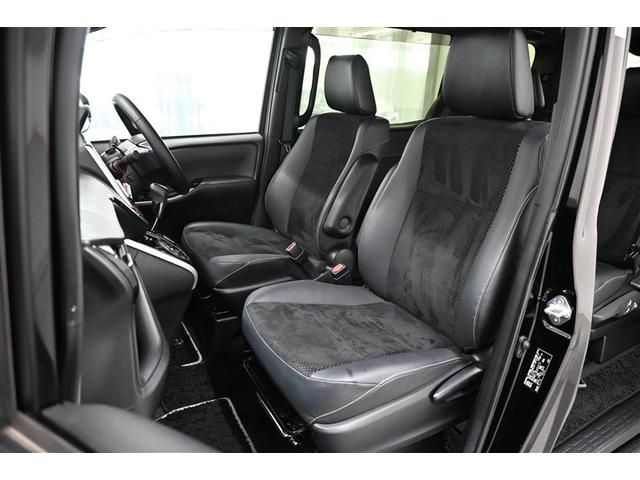 ヴォクシー ZS 煌III 両側自動ドア 記録簿付き バックモニター LEDライト スマートキー DVD再生機能 盗難防止装置 アイスト オートエアコン キーレス ETC装備 パワステ ナビTV クルコン アルミ 三列シート(11枚目)