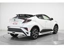 C-HR G ハーフ革 TSS エアロ DVD再生可 定期点検記録簿 LEDヘッド バックモニタ イモビライザー ナビ&TV ETC付 キーフリーシステム スマキー 横滑り防止機能 クルーズC ドライブレコ-ダ- 中古車画像_3