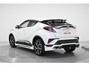 C-HR G ハーフ革 TSS エアロ DVD再生可 定期点検記録簿 LEDヘッド バックモニタ イモビライザー ナビ&TV ETC付 キーフリーシステム スマキー 横滑り防止機能 クルーズC ドライブレコ-ダ- 中古車画像_4