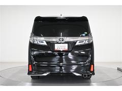 �����Ȥ���������֤�ͥ�줿ǳ����ǽ�����˥ǥ���������ǿ͵��Τ��֤Ǥ��� 3