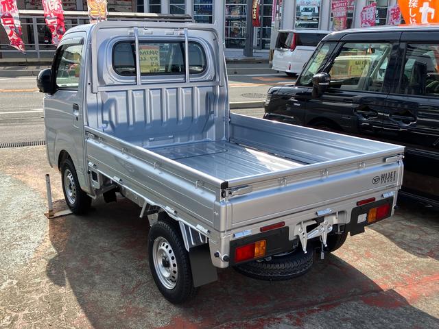 ハイゼットトラック スタンダード　３方開　４ＷＤ　届出済未使用車　パワーウインドウ（4枚目）