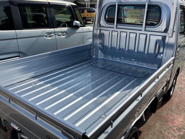 ハイゼットトラック スタンダード　３方開　４ＷＤ　届出済未使用車　パワーウインドウ（8枚目）