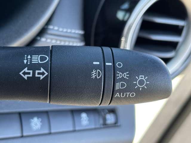 キックス １．２　Ｘ　（ｅ－ＰＯＷＥＲ）　メモリーナビ　全周囲モニター　プロパイロ　ナビ＆ＴＶ　ワンオ－ナ－車　追従クルコン　スマートキー　ＬＥＤヘッド　レーンアシスト　パワーステアリング　盗難防止システム　ドライブレコーダー　ＥＴＣ　整備記録簿有　メモリーナビ　サイドエアバッグ（12枚目）