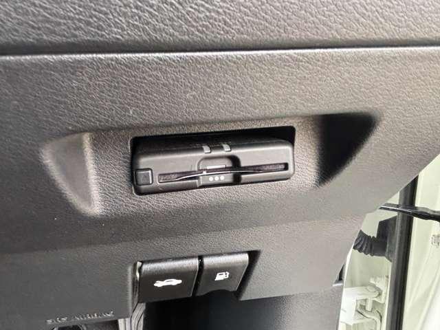 キックス １．２　Ｘ　（ｅ－ＰＯＷＥＲ）　ブラックスタイルＰＫＧ　フルエアロ　ナビ＆ＴＶ　ワンオ－ナ－車　追従クルコン　スマートキー　ＬＥＤヘッド　レーンアシスト　パワーステアリング　盗難防止システム　ドライブレコーダー　ＥＴＣ　整備記録簿有　メモリーナビ　サイドエアバッグ（9枚目）