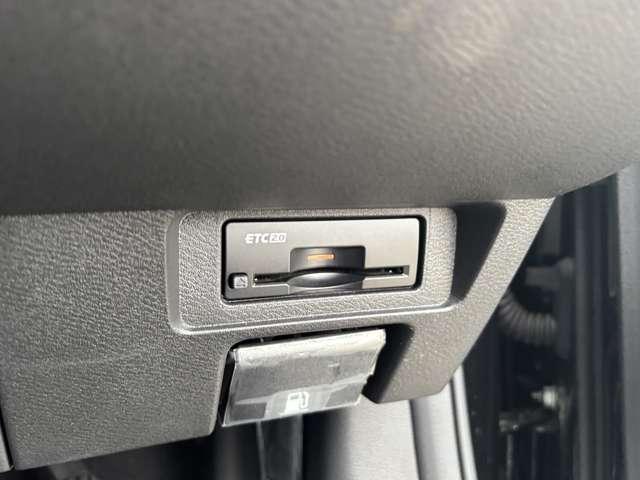 オーラ 1.2 G レザーエディション メモリーナビ 全周囲モニター プロパイロ ワンオーナ 追突防止 レーダークルーズ 本革 車線逸脱警報装置 LED 盗難防止 記録簿 バックモニター ETC インテリジェントキー メモリーナビゲーション AW キーレスエントリー オートエアコン(8枚目)