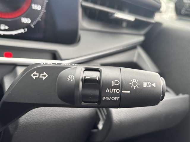 オーラ 1.2 G レザーエディション メモリーナビ 全周囲モニター プロパイロ ワンオーナ 追突防止 レーダークルーズ 本革 車線逸脱警報装置 LED 盗難防止 記録簿 バックモニター ETC インテリジェントキー メモリーナビゲーション AW キーレスエントリー オートエアコン(13枚目)