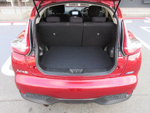 ジューク １．５　１５ＲＸ　メモリーナビ　バックモニター　イモビライザー　Ｗエアバッグ　定期点検記録簿　ＥＴＣ付　アルミホイール　キーフリーシステム　ナビＴＶ　メモリーナビ　パワーウィンドウ　パワーステアリング　ＡＢＳ　運転席エアバッグ　ワンセグ　リヤカメラ（33枚目）