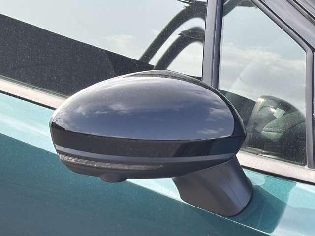 �E�B���J�[�h�A�~���[�����C�g�̓_�łőΌ��ԁA���s�҂ȂǂɋȂ��邱�Ƃ�m�点�邱�Ƃ��ł���̂ň��S�E���S�ɂȂ���܂��ˁ�