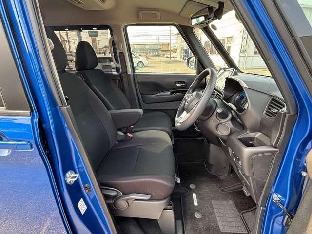 ルークス ６６０　ハイウェイスターＸ　メモリーナビ　全周囲モニター　誤発進抑制装置　アラウンドビュモニター　ワンオ－ナ－　ＡＷ　ＳＲＳ　キーフリーシステム　地デジ　車線逸脱防止　ハイビームアシスト　ＬＥＤヘットランプ　スマートキ　試乗車（14枚目）