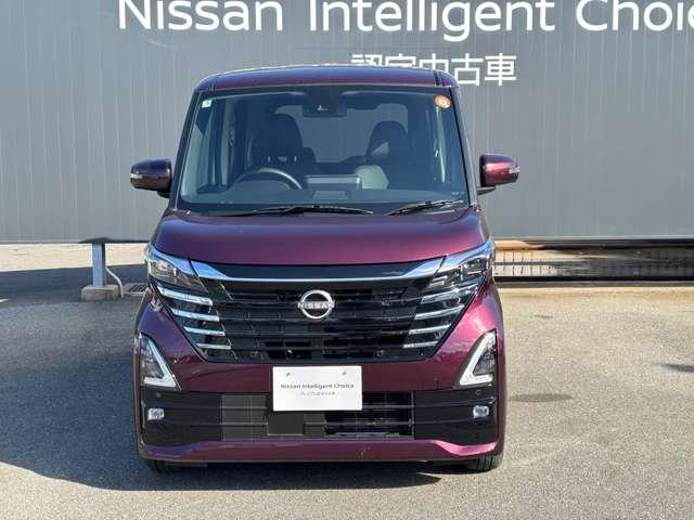 �t�����g�K���X�̏㕔�ɂ͏Փˌy���u���[�L�̑��u���t���Ă���A�����S�ɉ^�]���y����ł����������Ƃ��ł��܂��B