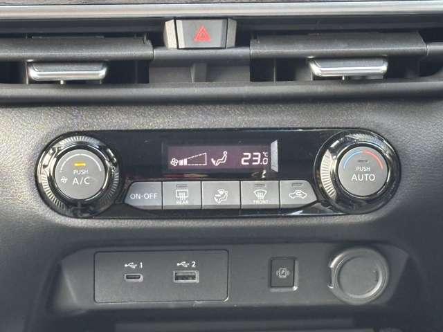 オーラ １．２　Ｇ　メモリーナビ　全周囲モニター　フルセグテレビ　ハイビームアシスト　ＥＴＣ車載器　アルミ　ＬＤＷ　ＬＥＤライト　バックモニター　エアバッグ　サイドエアバッグ　アイドリングストップ　記録簿　メモリーナビ（10枚目）