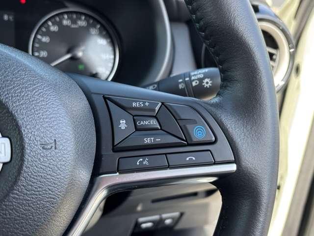 キックス １．２　Ｘ　（ｅ－ＰＯＷＥＲ）　メモリーナビ　全周囲モニター　ＡＢＳ　エアコン　パワーウィンドウ　衝突被害軽減ブレーキ　フルセグＴＶ　ＬＥＤヘッドランプ　禁煙車　レーダークルーズコントロール　スマートキー　アイドリングストップ（7枚目）