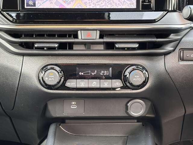 ���x�̐ݒ������Ύ����Œ��߂��Ă����I�[�g�G�A�R���ł��B�t���p�l���\���Őݒ�̊m�F�����₷���ł���B