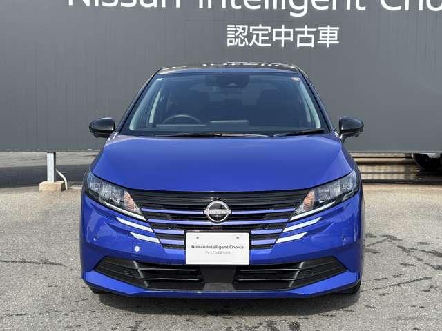 �t�����g�K���X�̏㕔�ɂ͏Փˌy���u���[�L�̑��u���t���Ă���A�����S�ɉ^�]���y����ł����������Ƃ��ł��܂��B