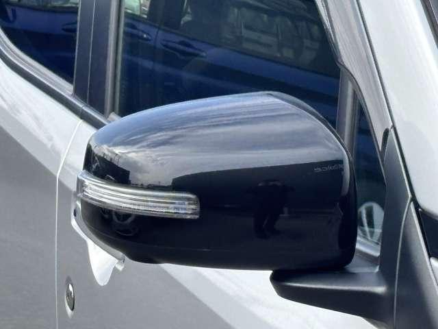 �E�B���J�[�h�A�~���[�����C�g�̓_�łőΌ��ԁA���s�҂ȂǂɋȂ��邱�Ƃ�m�点�邱�Ƃ��ł���̂ň��S�E���S�ɂȂ���܂��ˁ�