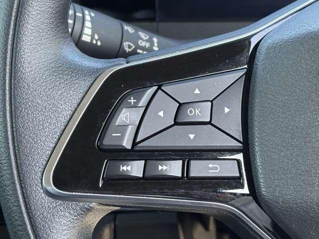 ���X�e�A�����O�I�[�f�B�I�X�C�b�`���I�[�f�B�I��i�r�ƘA��������΃n���h�����ł̑��삪�\�ɂȂ�����K�ȃh���C�u�����S�ɂ��y���݂��������܂��I