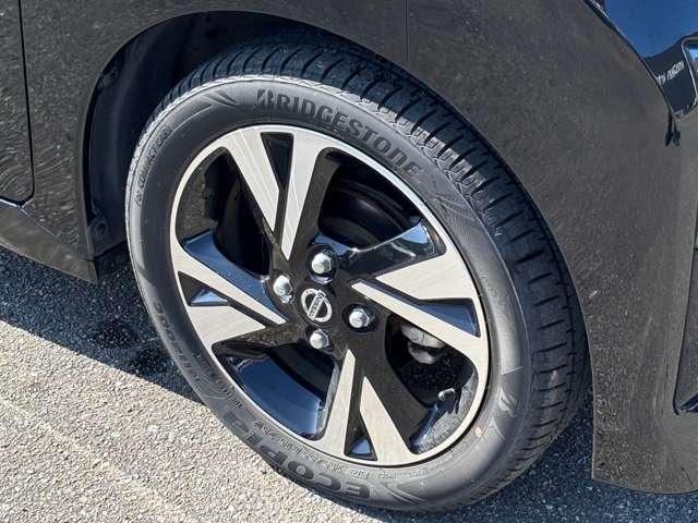 ���A���~�z�C�[���������̃A���~�z�C�[�����W�������ŕt���Ă��܂��I�z�C�������Ō����ڂ��ƂĂ��X�^�C���b�V���ł���