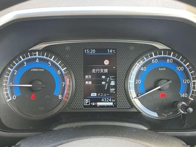 ルークス ６６０　ハイウェイスターＸ　プロパイロット　エディション　当社社用車ＵＰ　９インチナビ　アダクティブクルーズＣ　全方位Ｍ　両パワースライドドア　誤発進抑制機能　アイドリングＳＴＯＰ　ＬＥＤヘッドランプ　アルミホイール　レーンアシスト　ワンオ－ナ－車　ＰＷ（19枚目）