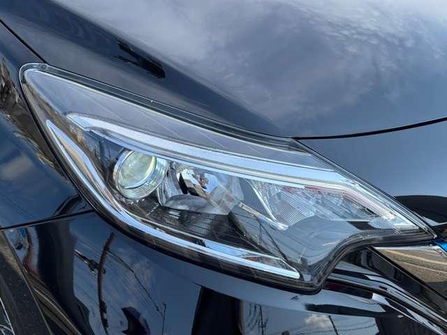 ノート １．２　ｅ－ＰＯＷＥＲ　ＮＩＳＭＯ　メモリーナビ　アラウンドビューモニター　前後ブレーキサポート　スマキー　ワンオーナ　ＬＤＡ　エアコン　ハイビームアシスト　メモリーナビ付き　Ｂカメラ　記録簿　ＬＥＤヘッドランプ　Ｗエアバッグ　アルミ（18枚目）