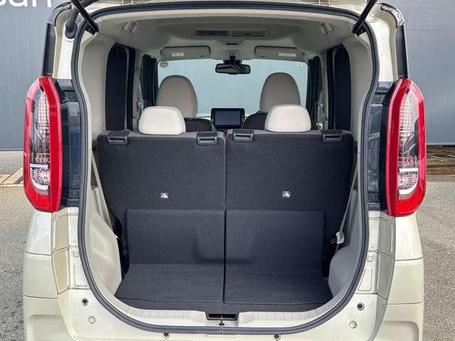 ルークス ６６０　Ｘ　メモリーナビ　アラウンドビューモニター　ナビ・ＴＶ付　衝突軽減ブレーキシステム　地デジＴＶ　オートハイビーム　スマキー　車線逸脱防止　ｉ－ｓｔｏｐ　パワーウインドウ　フルオートエアコン　キーフリー（15枚目）