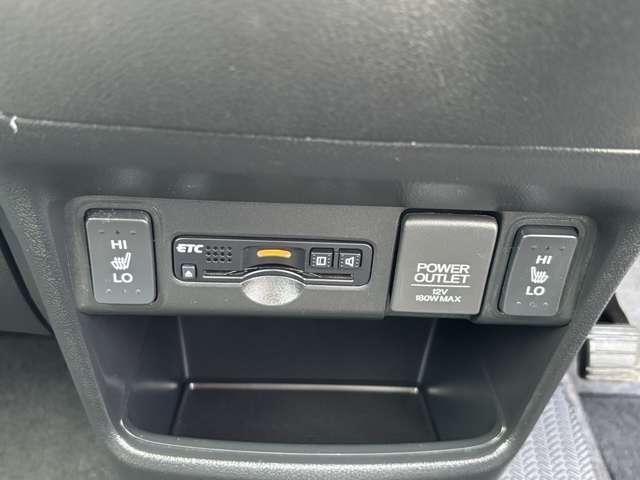 Ｎ－ＢＯＸカスタム ６６０　カスタムＧ　ＳＳパッケージ　ブラックスタイル　メモリーナビ　バックカメラ　セキュリティ　ワンオ－ナ－　両側自動スライドドア　ＥＣＯＮモード　ＳＲＳ　ＷエアＢ　リアカメラ　スマ－トキ－　マニュアルエアコン　アルミ　ＡＢＳ　ＥＴＣ　パワーステアリング（11枚目）