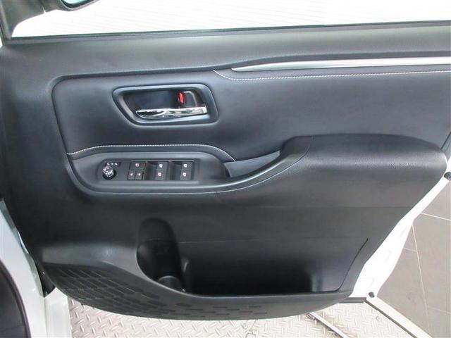 エスクァイア Ｘｉ　ワンセグ　メモリーナビ　バックカメラ　ＥＴＣ　両側電動スライド　ＬＥＤヘッドランプ　ウオークスルー　乗車定員８人　３列シート　ワンオーナー　記録簿　アイドリングストップ（33枚目）