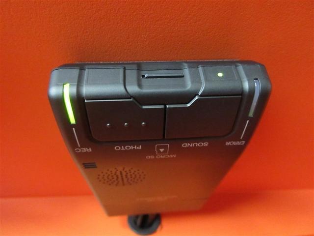 シエンタ Ｇ　フルセグ　メモリーナビ　ＤＶＤ再生　バックカメラ　衝突被害軽減システム　ＥＴＣ　ドラレコ　両側電動スライド　ＬＥＤヘッドランプ　ウオークスルー　乗車定員７人　３列シート　ワンオーナー　記録簿（30枚目）