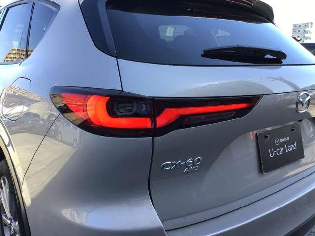 CX-60 3.3 XD Lパッケージ ディーゼルターボ 4WD ナビ ETC 前後ドラレコ 全方位モニター パワーリアゲート Bカメラ AW 4WD オートハイビーム スマートキー シートヒーター アイドリングストップ ターボ オートエアコン 電動パワーシート(6枚目)