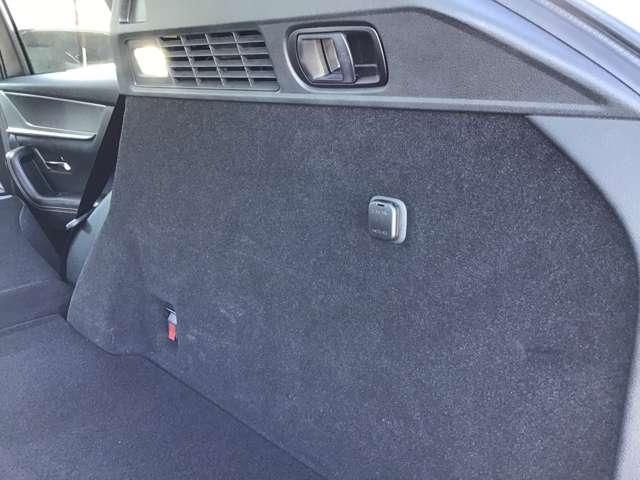 CX-60 3.3 XD Lパッケージ ディーゼルターボ 4WD ナビ ETC 前後ドラレコ 全方位モニター パワーリアゲート Bカメラ AW 4WD オートハイビーム スマートキー シートヒーター アイドリングストップ ターボ オートエアコン 電動パワーシート(9枚目)